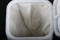 Rattan, Wäschekorb quadratisch in Weiß